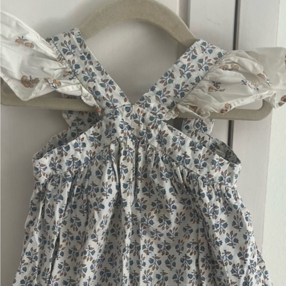 ISO DOEN | floral ruffle dress